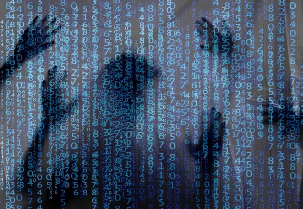 Identifica le minacce del dark web